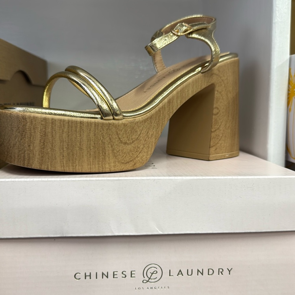 Avianna Wedge